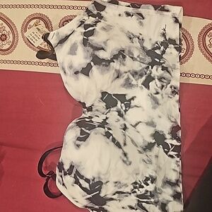 Bandaue/ scoop bralette top